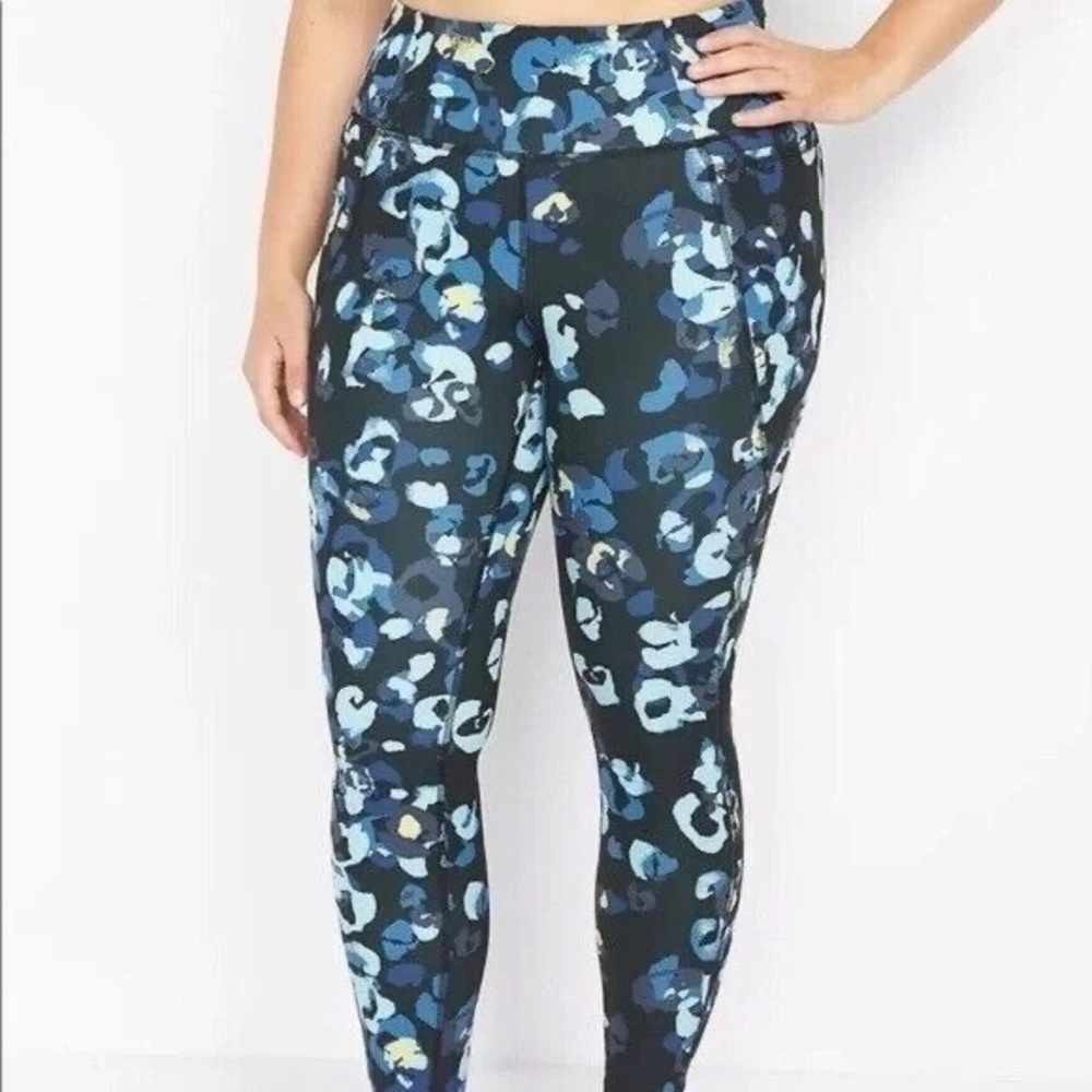 Lane Bryant | Livi Soft 7/8 Legging - Printed Animal Medium Print 34/36 - Picture 5 of 5